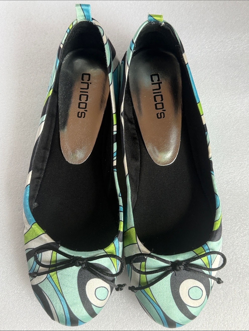 CHICO’S Satin Ballet Flats Geometric Blue Green Bow Slip On Shoes Size 7 Women’s